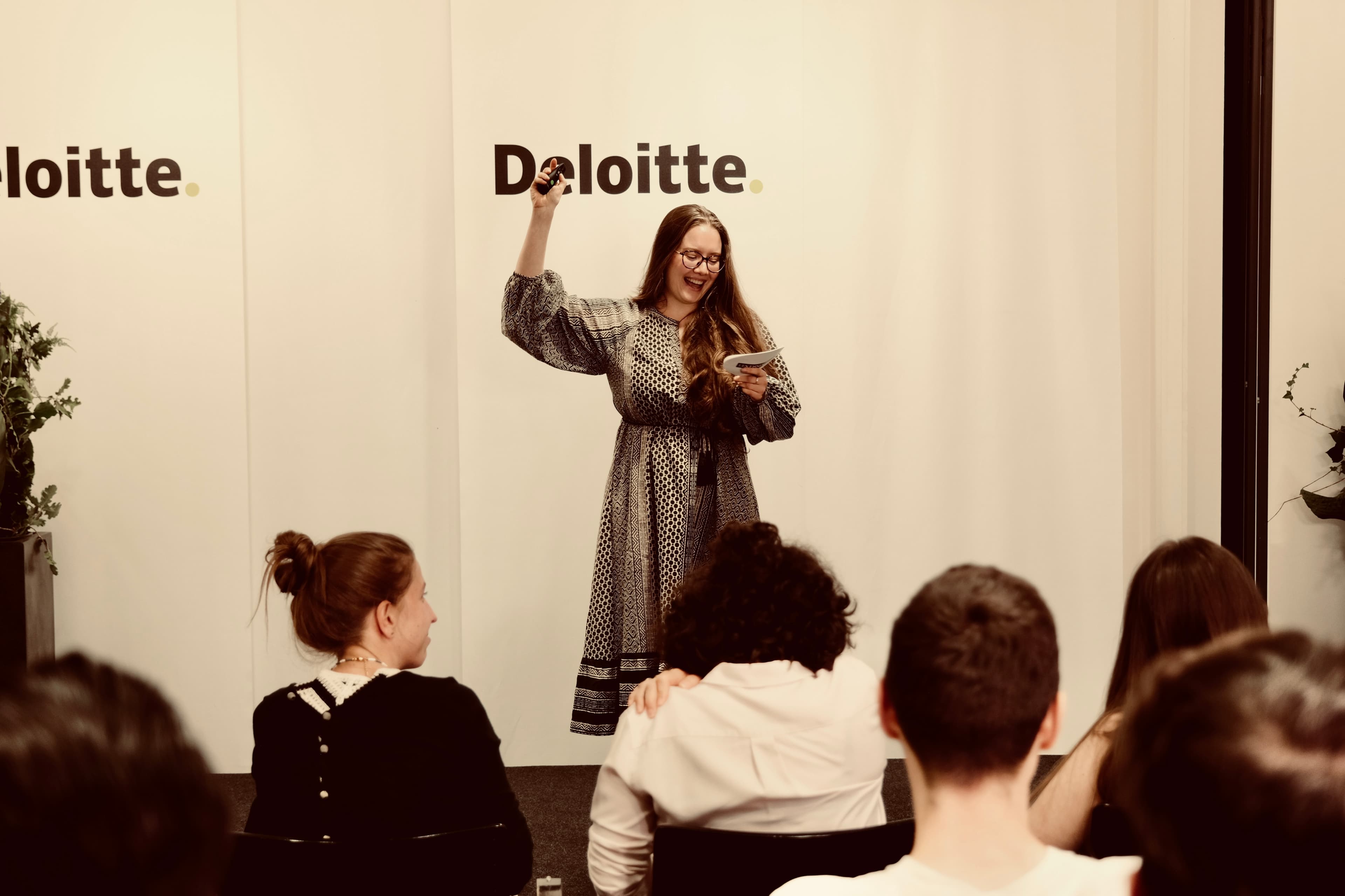 Impact Hub Vienna Grow: Growing an Idea Into a Company